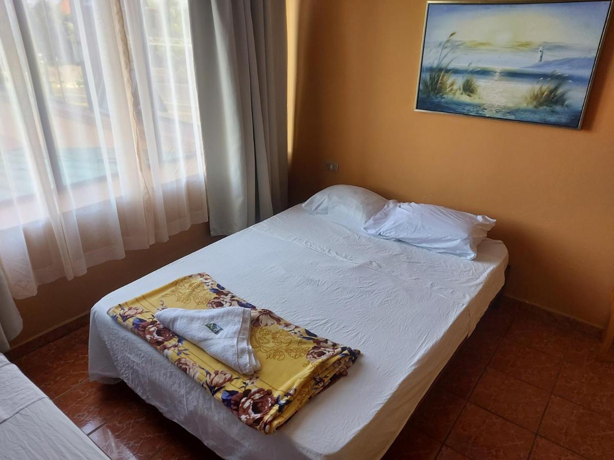 Hotel Torre Fuerte Венесия Экстерьер фото