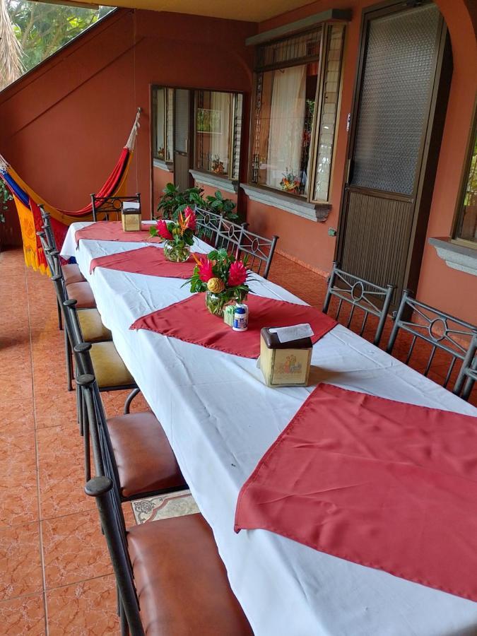 Hotel Torre Fuerte Венесия Экстерьер фото