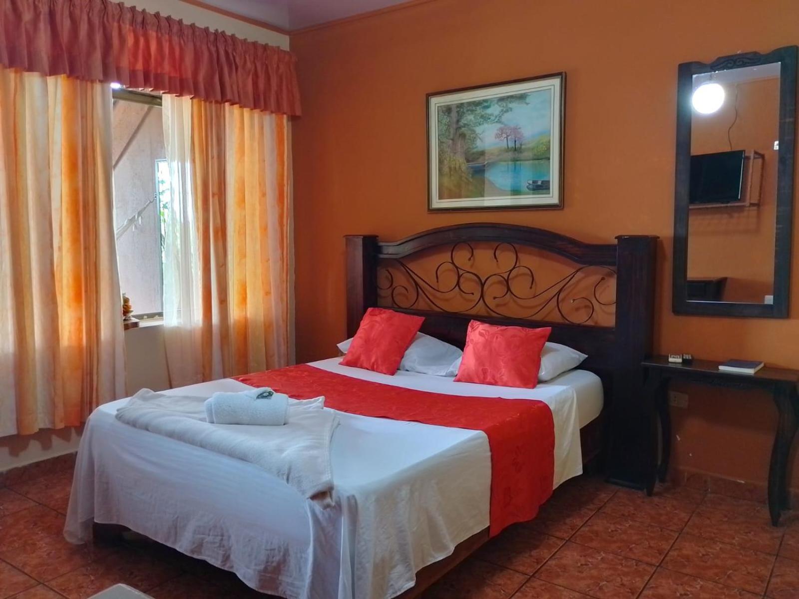 Hotel Torre Fuerte Венесия Экстерьер фото
